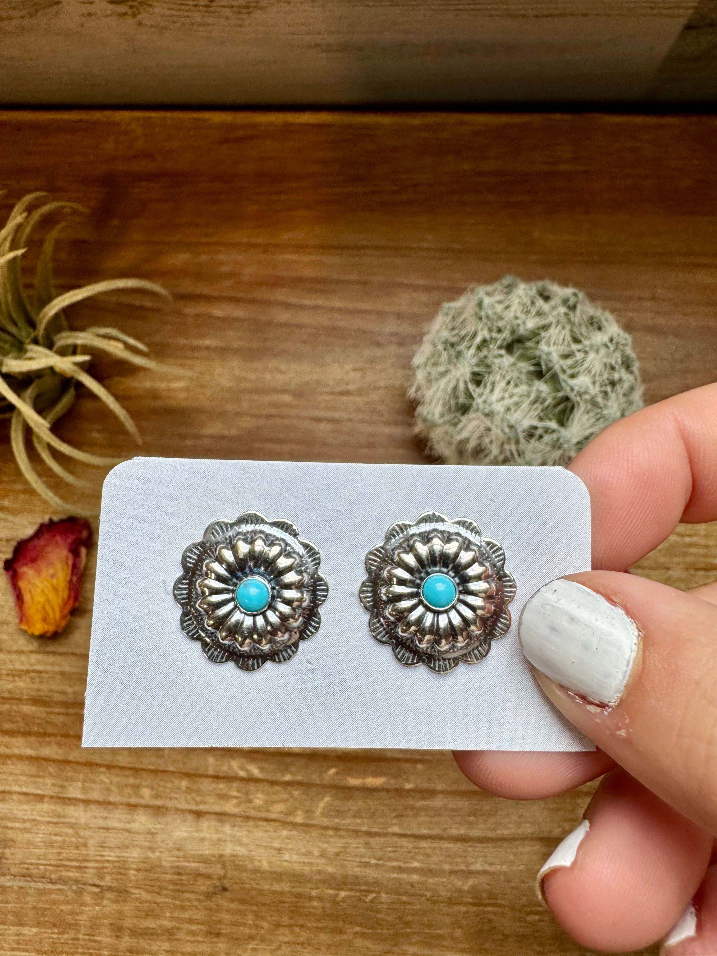 Round Stud Earrings w/ Kingman Turquoise - Sterling Silver